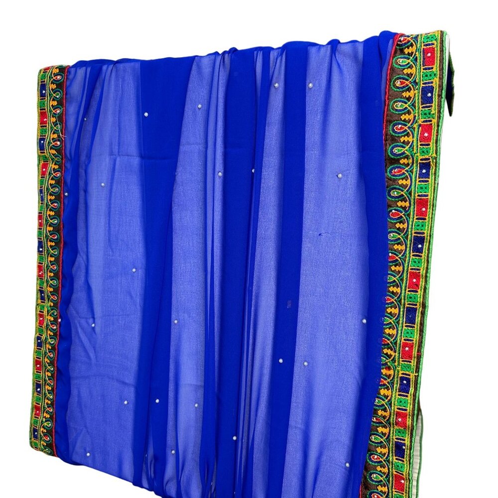 Elegant Blue and Cream Embroidered Saree - Picture 9 of 9